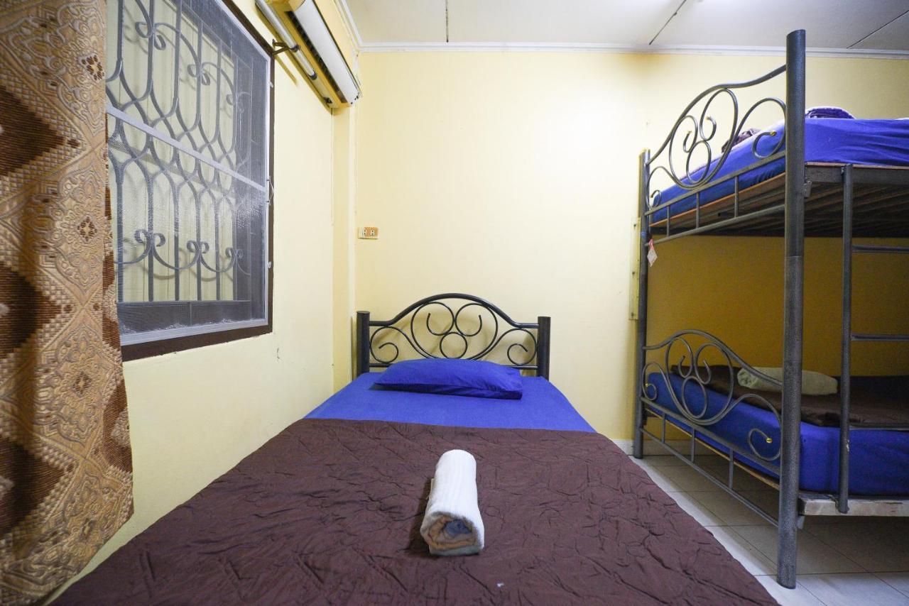 Oyo 938 Place Inn Bangkok Ngoại thất bức ảnh