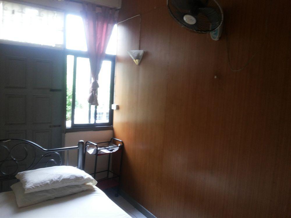 Oyo 938 Place Inn Bangkok Ngoại thất bức ảnh